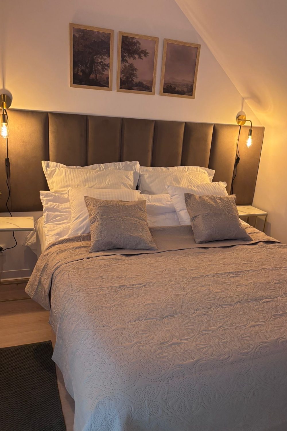 06E9E892-9D8D-460E-B41F-3AD685A75209